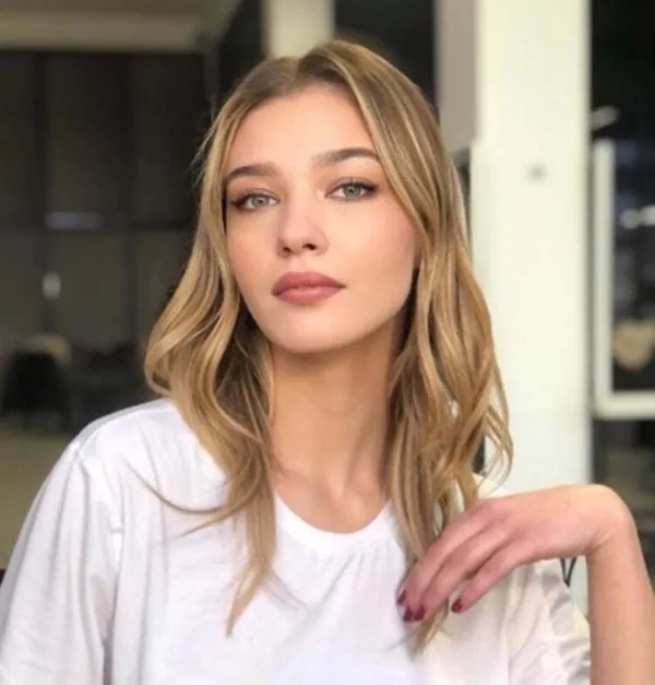 Melisa Döngel’den aşk bombası! Aleyna Tilki’nin eski sevgilisine gönlünü kaptırdı