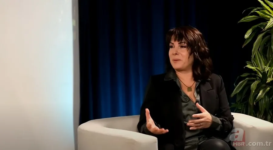 Sevinç Erbulak ünlü oyuncunun teyzesi çıktı! Erbulak’tan boğazları düğümleyen itiraf: ‘Bağırıp çıktım, 2 saat içinde kaybettik’ 2