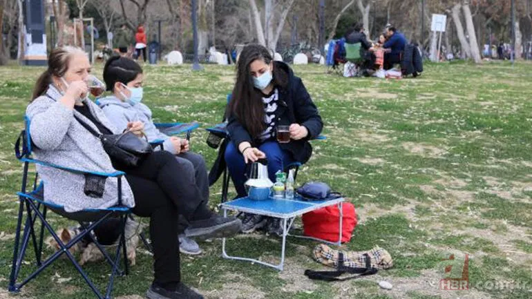 Kısıtlamasız ilk cumartesi: İstanbul'da korkutan görüntü! Bakan Koca ve Vali Yerlikaya uyardı 25