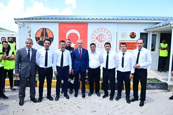 1688816522974.jpeg Dev projede sona doğru! Bakan Abdulkadir Uraloğlu KOP Tüneli'ni yerinde inceledi - 1