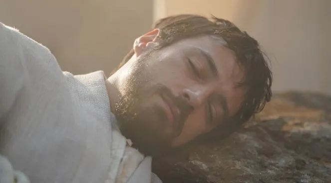 kurulus-orhan-3-bolum-nefes-kesecek-orhan-bey-masaya-yumrugunu-vurdu-1762857810977.jpg Kaynak: ATV