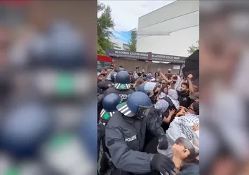 Berlin’de Filistin eylemine polis müdahalesi: 57 gözaltı