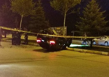 Erzurum'da feci kaza! Ters döndü: 3'ü çocuk 5 yaralı