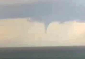 Antalya’da denizde dev hortum! O anlar saniye saniye kamerada