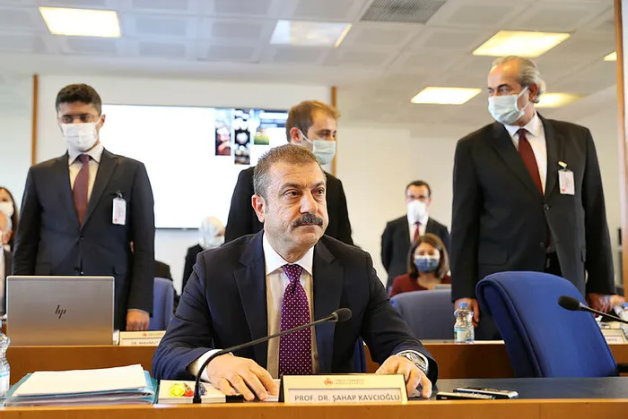 Son dakika: Merkez Bankası Başkanı Şahap Kavcıoğlu’ndan faiz mesajı