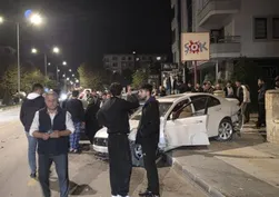 Çorum’da iki otomobilin çarpışması sonucu 4 kişi yaralandı