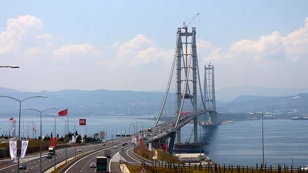 1672582034372.jpg Fondaş medya 2023'e yalan haberle başladı! Karar ve Halk TV'nin "köprü ile otoyol geçiş ücretine rekor zam" haberleri yalanlandı - 1