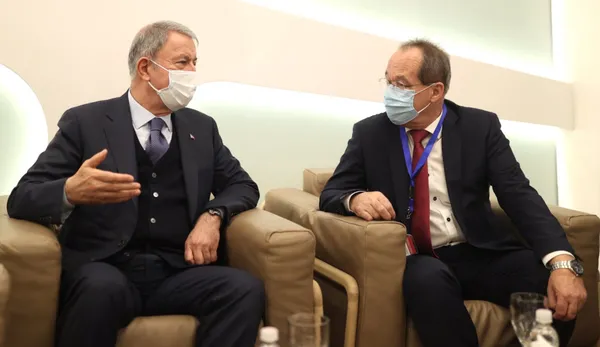 Milli Savunma Bakanı Hulusi Akar mevkidaşı Podzic ile görüştü - 1