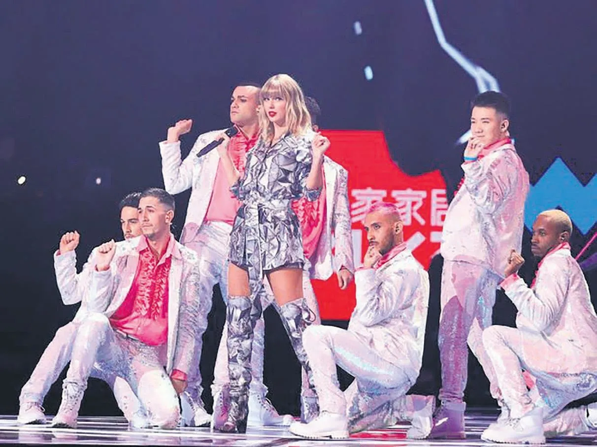 Alibaba eğlenceyle rekora koştu