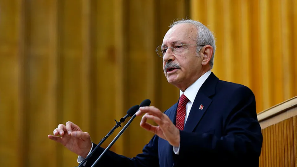 CHP’nin 15 Temmuz’daki rolü ne? CHP FETÖ’yü örtbas mı ediyor? | Video