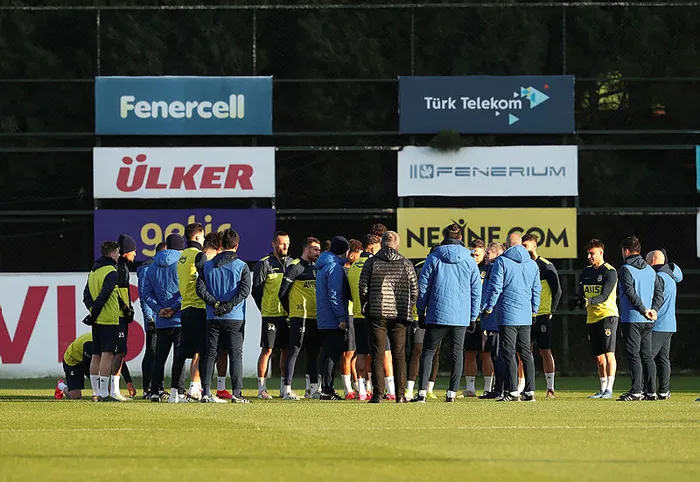 "Ersun Yanal istifa edecek" iddialarının ardından dikkat çeken detay - 4