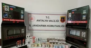Antalya’da zehir tacirlerine operasyon