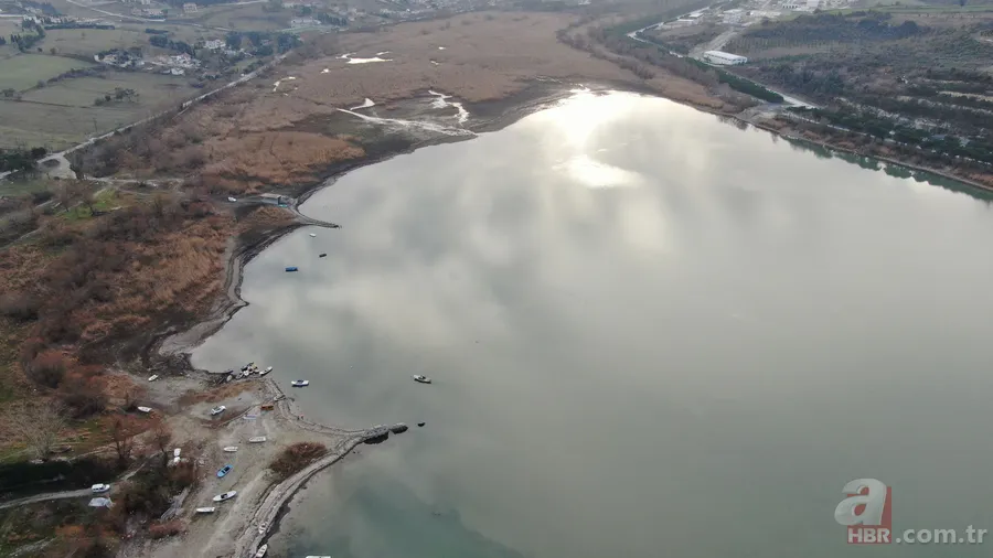 İstanbul'da barajlar alarm veriyor: Son 10 yılın en düşük seviyesinde! Tarihi Çakmak Hattı ortaya çıktı 8