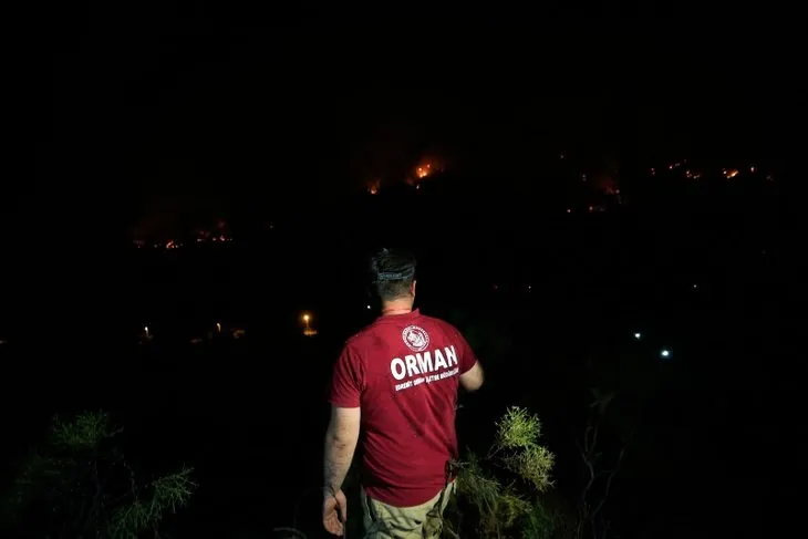 Marmaris’te orman yangını | Alev savaşçılarının zorlu mücadelesi kamerada! Canlarını siper ediyorlar