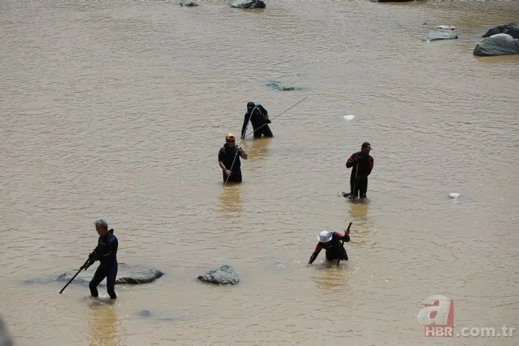 Çalışmalar bayramda da devam etti! Meteoroloji'den Rize'ye yağış uyarısı: Sel heyelan ve taşkın...