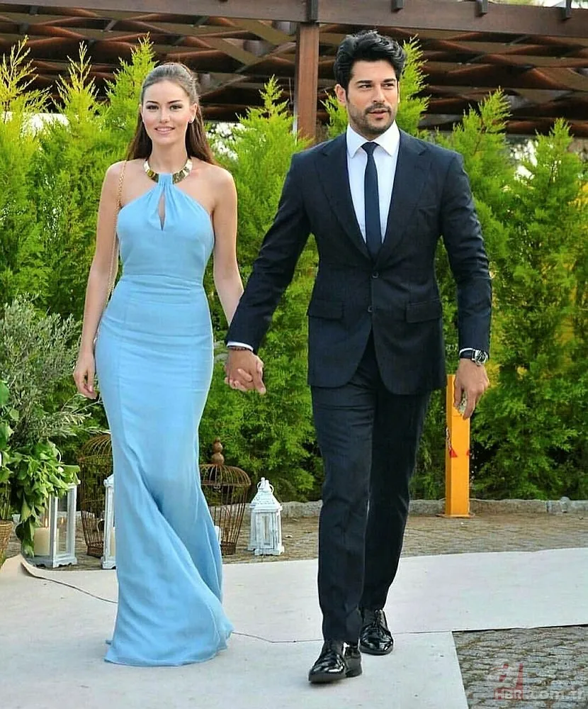 Bensu Soral ile Hande Soral kardeşlerin eşleriyle tanışma hikayesi... 15