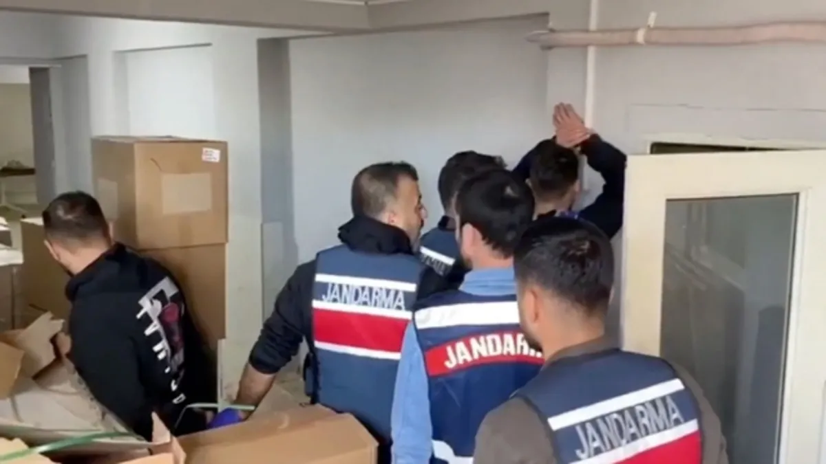 Jandarmanın 23 ildeki narkotik operasyonlarında 44 şüpheli tutuklandı