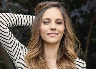 Çatı Katı Aşk’ın Yasemin’i Nilay Deniz bakın kiminle evliymiş!