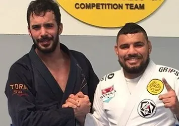 Barış Arduç'tan 'dövüş' eğitimi
