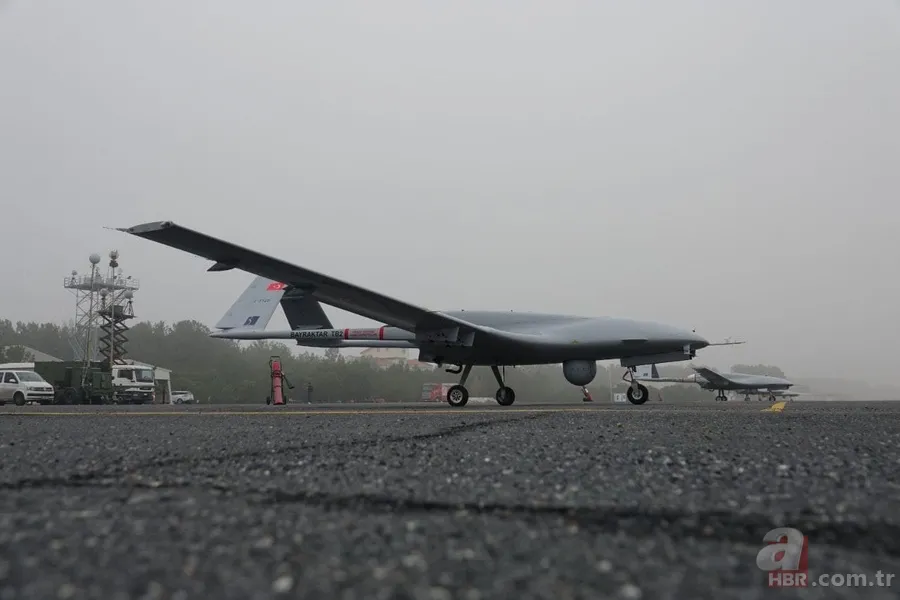 Bir ülke daha Türk SİHA'larının peşinde! 'Oyun değiştirici' almak istiyorlar 8