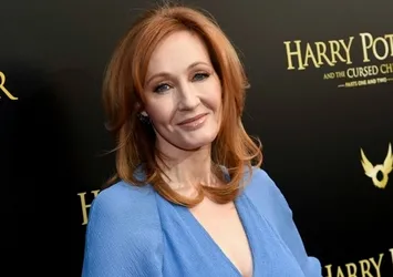 Harry Potter hayranlarını üzen haber! J.K. Rowling coronavirüse yakalandı
