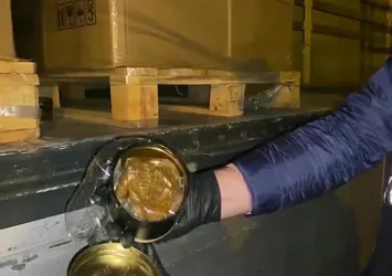 İstanbul'da dev operasyon: 16,5 ton kaçak nargile tütünü ele geçirildi