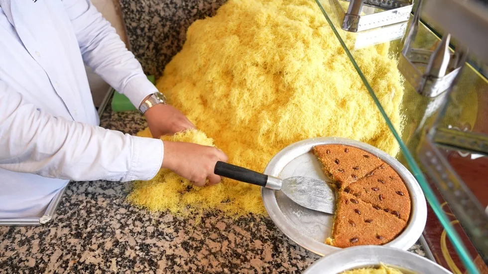 sanliurfa-kultur-yolunda-lezzet-noktalari-esnafi-costurdu-1777372491790.jpeg Şanlıurfa Kültür Yolu’nda lezzet noktaları esnafı coşturdu - 1