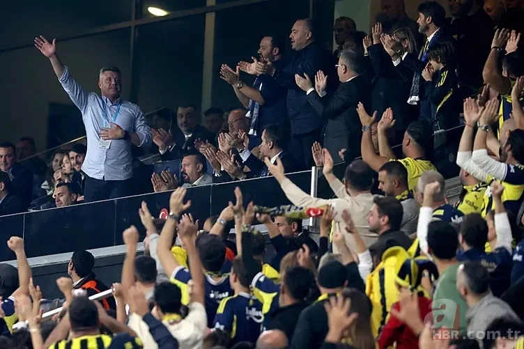 Fenerbahçe’de derbi öncesi kritik toplantı! Yönetimin kararı oyunculara bildirildi 6