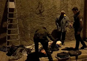 Bekçilere 'boyacıyım' dedi hırsız çıktı