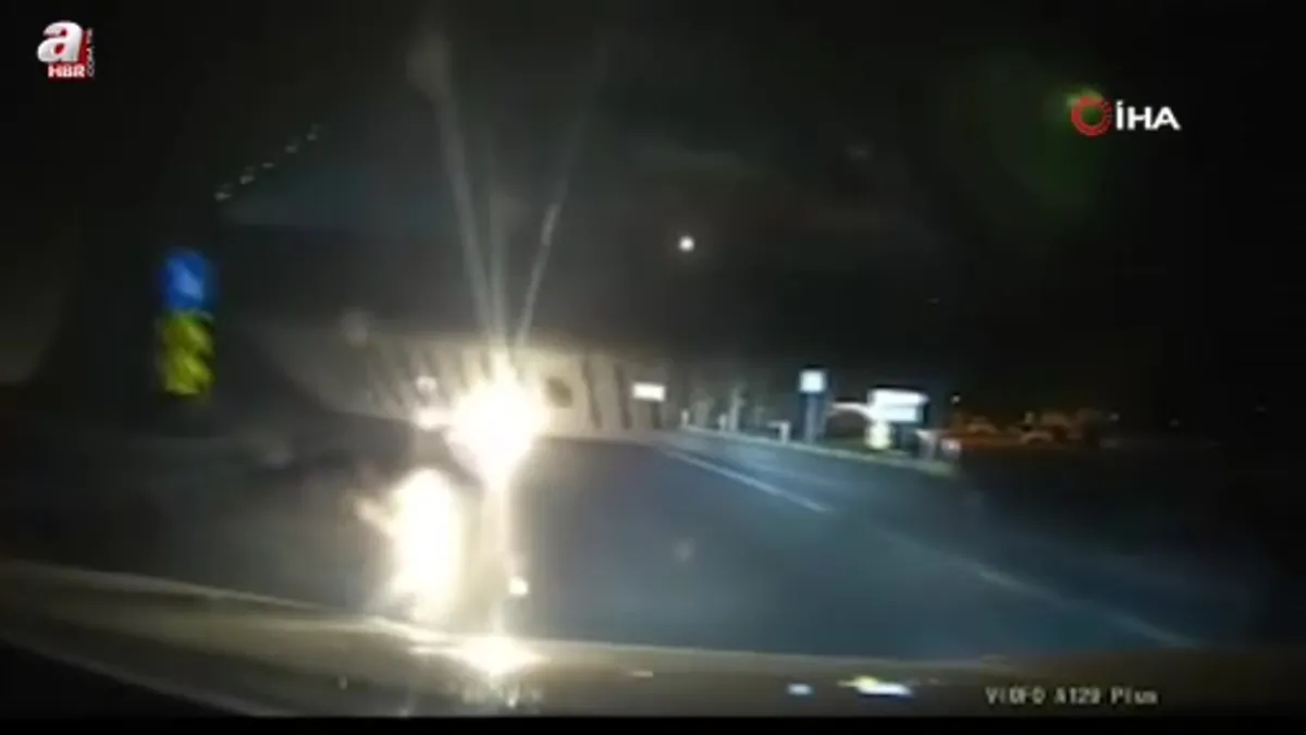 Erdek'te tersten gelen otomobil faciaya davetiye çıkardı