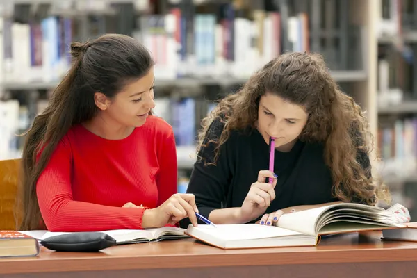 Son dakika: Okullarda müfredat değişiyor! Milli Eğitim Bakanı Yusuf Tekin: Dersleri sadeleştireceğiz