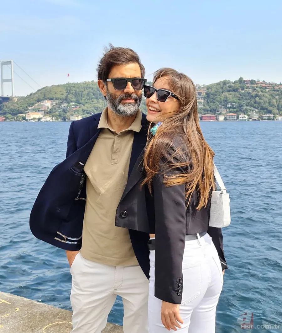 Oyuncu Zeynep Tuğçe Bayat’tan kalpleri ısıtan kare! Oğlu Atlas ilgi odağı oldu 1
