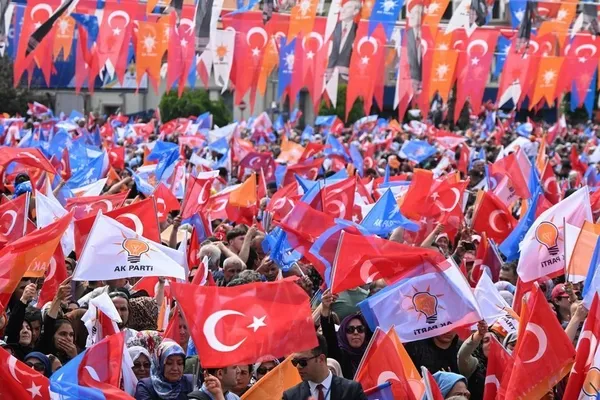 istanbul-adayi-belli-oluyor-ak-parti-12-buyuksehir-ve-16-il-belediye-baskan-adayini-aciklayacak-1704466955533.jpg