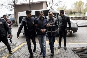 Ankarada sokak köpeklerinin zehirlenmesi olayında flaş gelişme!