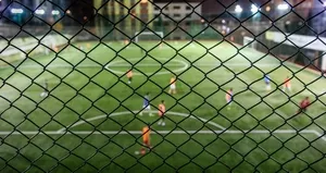 Halı sahada sakatlananlar dikkat!