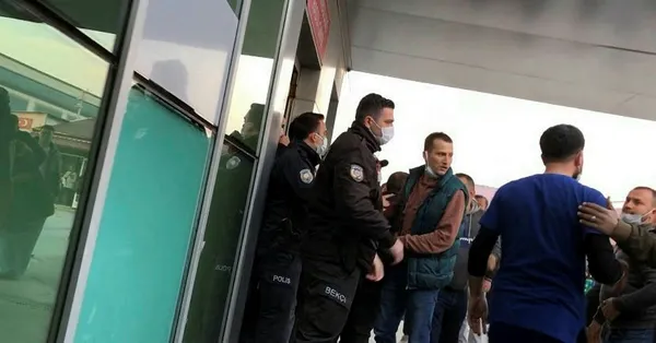1636908534202.jpg 18 ayrı suçtan aranıyordu! Jandarma tarafından vuruldu! Sakarya'da hastanede ortalık karıştı - 2