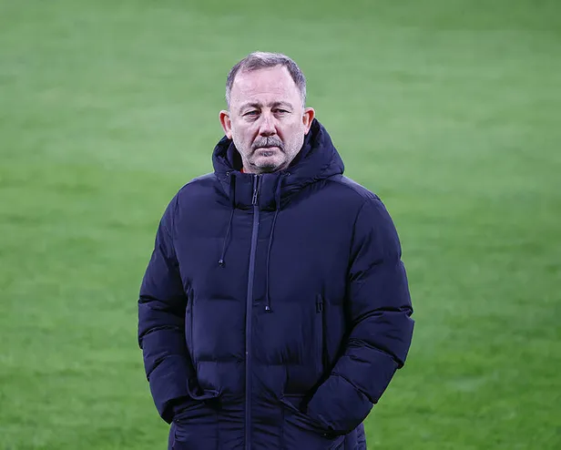 Sergen Yalçın istifa mı etti? Sergen Yalçın Beşiktaş'tan ayrıldı mı? Son dakika açıklaması - 4