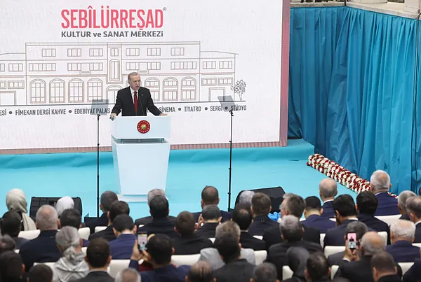 Ankara’ya yeni kültür merkezi! Başkan Erdoğan’dan açılış töreninde LGBT lobilerine net mesaj: Oyunlarını boşa çıkaracağız