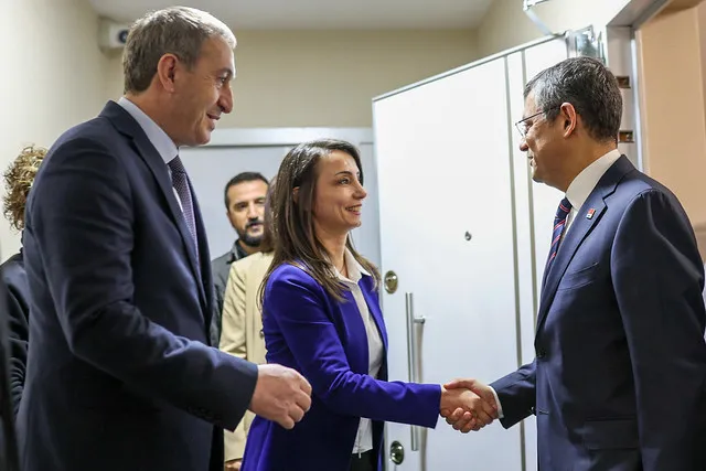 CHP listelerinden seçime giren 43 DEM Partili Meclis üyesi oldu: DEM Parti ilk kez İBB’de temsil edilecek...