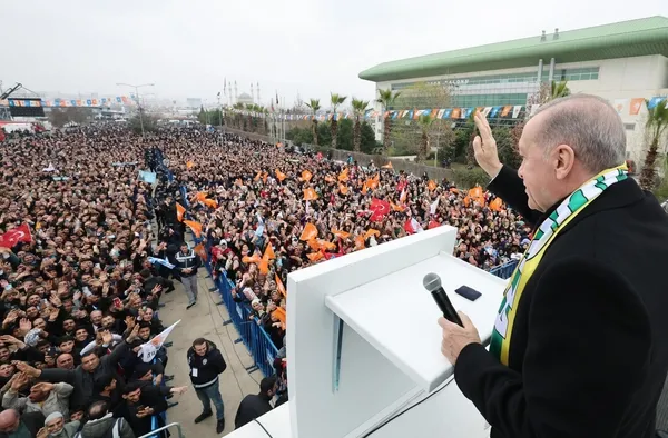 baskan-recep-tayyip-erdogandan-sanliurfada-onemli-mesajlar-ak-partinin-sanliurfa-ilce-adaylari-belli-oluyor-1707307195951.jpeg Başkan Recep Tayyip Erdoğan'dan CHP ve Özgür Özel'e çok sert sözler: Bu parti milli iradeye ihanet etti - 4