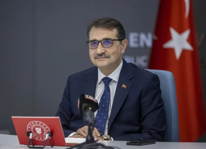 Son dakika: Enerji ve Tabii Kaynaklar Bakanı Fatih Dönmez'den doğal gaz ve petrolle ilgili flaş açıklama: En ekonomik güzergah Türkiye - 1