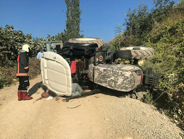Günün en kötü haberi! Mersin'de traktör karı kocaya mezar oldu - 2