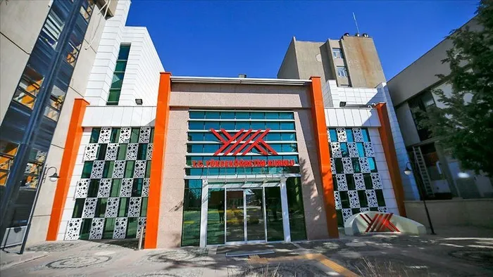 YÖK’ten 5 bölüme yaş şartı! Üniversitelere yazı gönderildi 35 yaş altı kayıt olamayacak