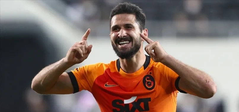 Son dakika: Emre Akbaba Alanyaspor'a transfer oldu