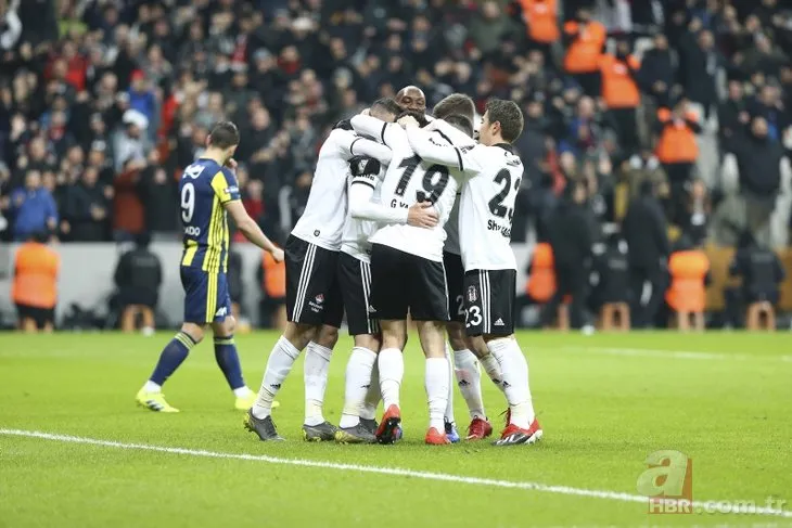 Dev derbiye damga vuran an! Gökhan Gönül Fenerbahçe’ye attığı gole sevinmedi