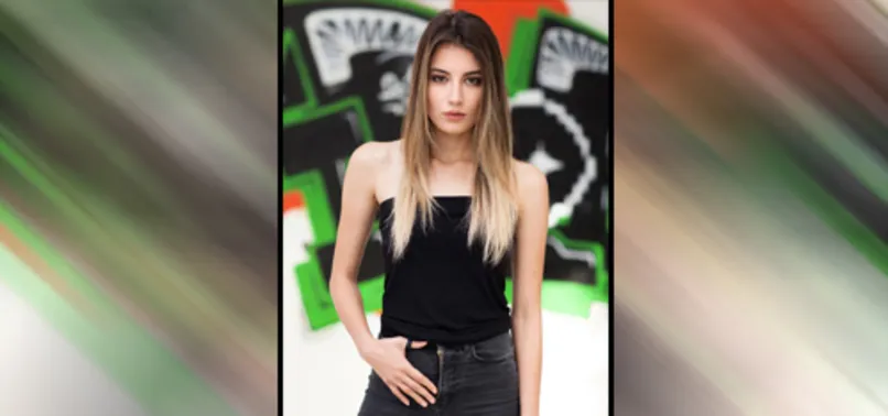 İzmirli manken iç mimar olmak istiyor