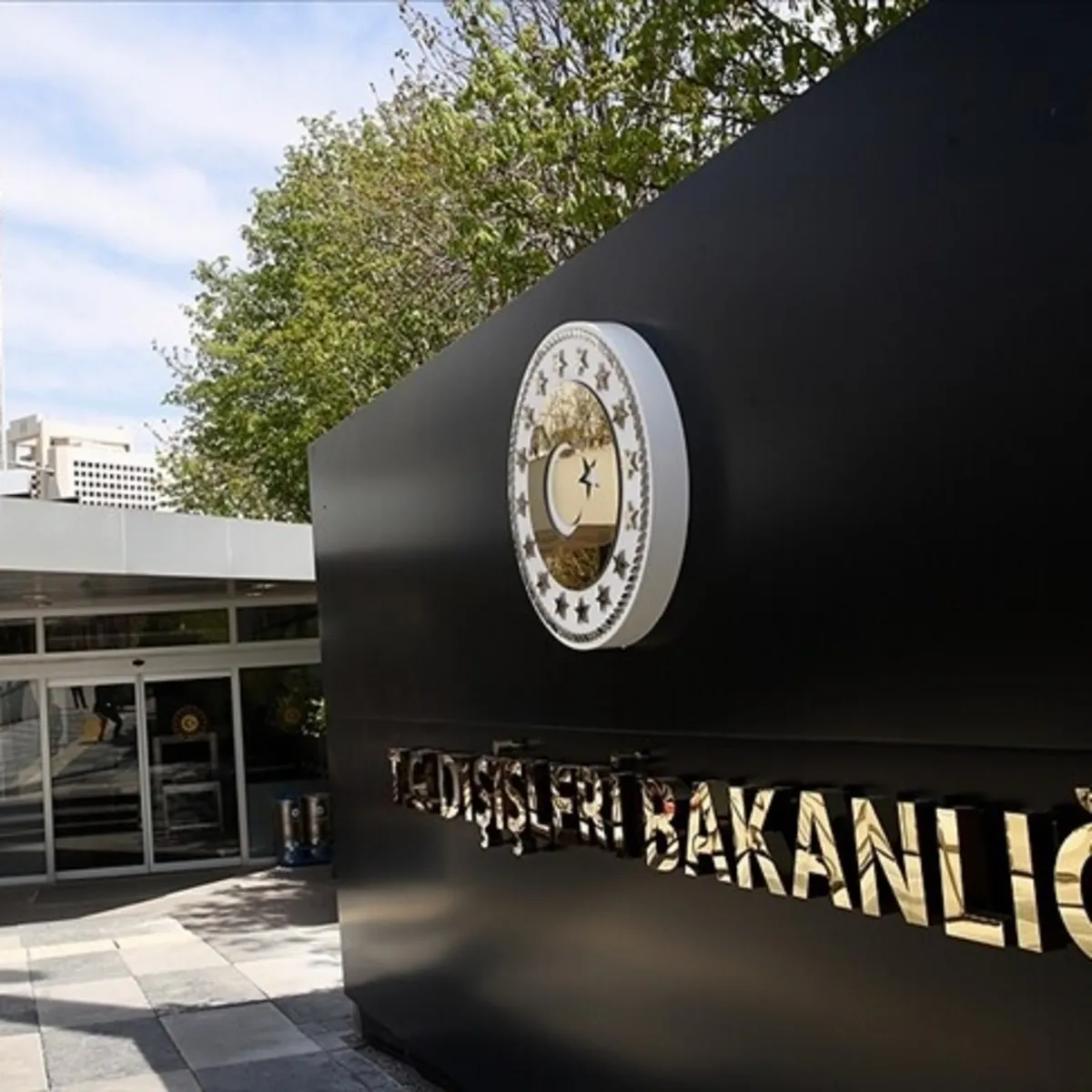 Dışişleri'nden büyükelçiliklere atama! Bakan Fidan yeni görevleri tebliğ etti