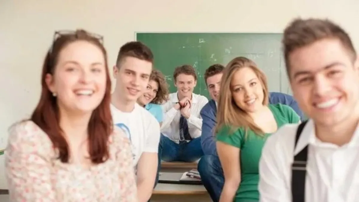 Lise eğitimi 2 yıla mı düşecek? A Haber canlı yayınında çarpıcı sözler