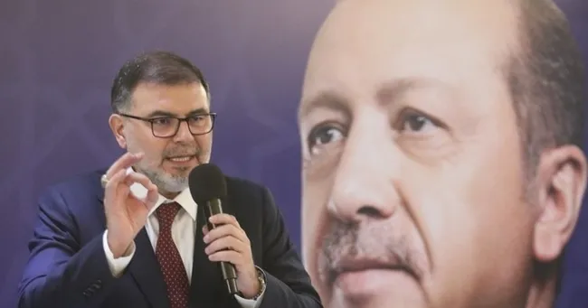 baskan-erdogana-hakaret-etmeye-kalkan-chpli-mahir-polata-sert-tepkiler-haddini-ve-yerini-bil-1693061271141.jpg Başkan Erdoğan’a hakaret etmeye kalkan CHP’li Mahir Polat’a sert tepkiler: Haddini ve yerini bil