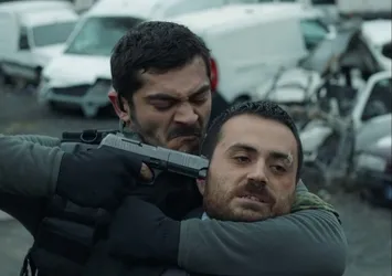 Maraşlı’da büyük hesaplaşma! Mahur'un intikamını aldı